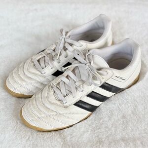 ADIDAS Men’s 9 Adiquestra Athletic Sneakers Shoes Adi Questra Indoor Soccer
